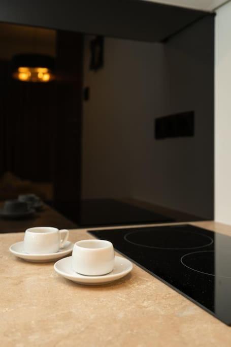 Dema Luxury Suites - Perikleous E6 Athens Ngoại thất bức ảnh